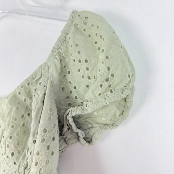 Hollister Puff Sleeve Smocked Eyelet Crop Top Sage Green Size Small S EUC - Picture 3 of 9